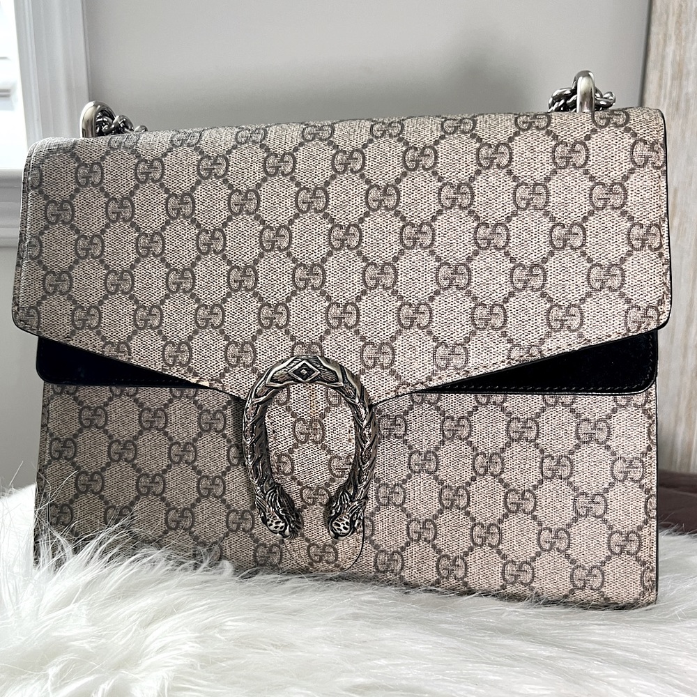Gucci Dionysus GG Medium Shoulder Bag